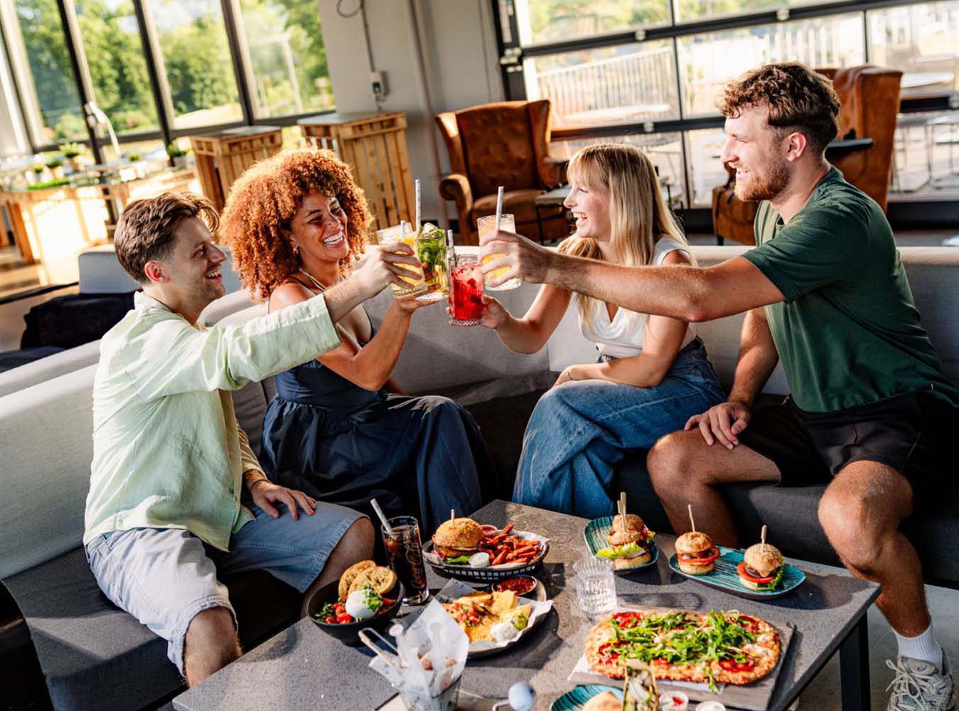All-you-can-eat Brunch für bis zu drei Personen bei Topgolf Wien